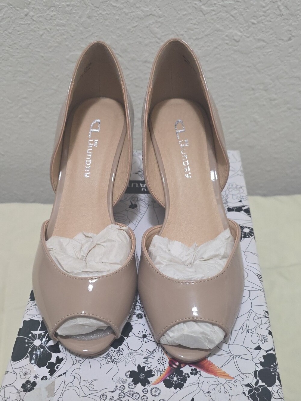 Chinese Laundry Nude Wedge